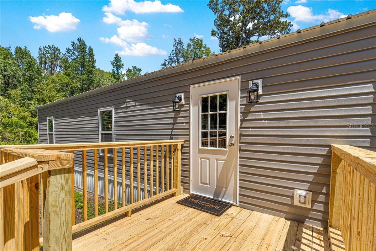 NEIGHBORHOOD 9400 - 17/22 & 17/23 W OF HWY 441 - Residential