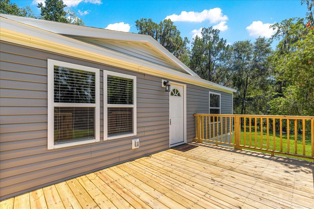 NEIGHBORHOOD 9400 - 17/22 & 17/23 W OF HWY 441 - Residential