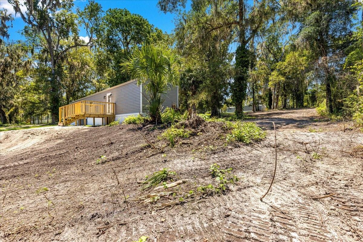 NEIGHBORHOOD 9400 - 17/22 & 17/23 W OF HWY 441 - Residential