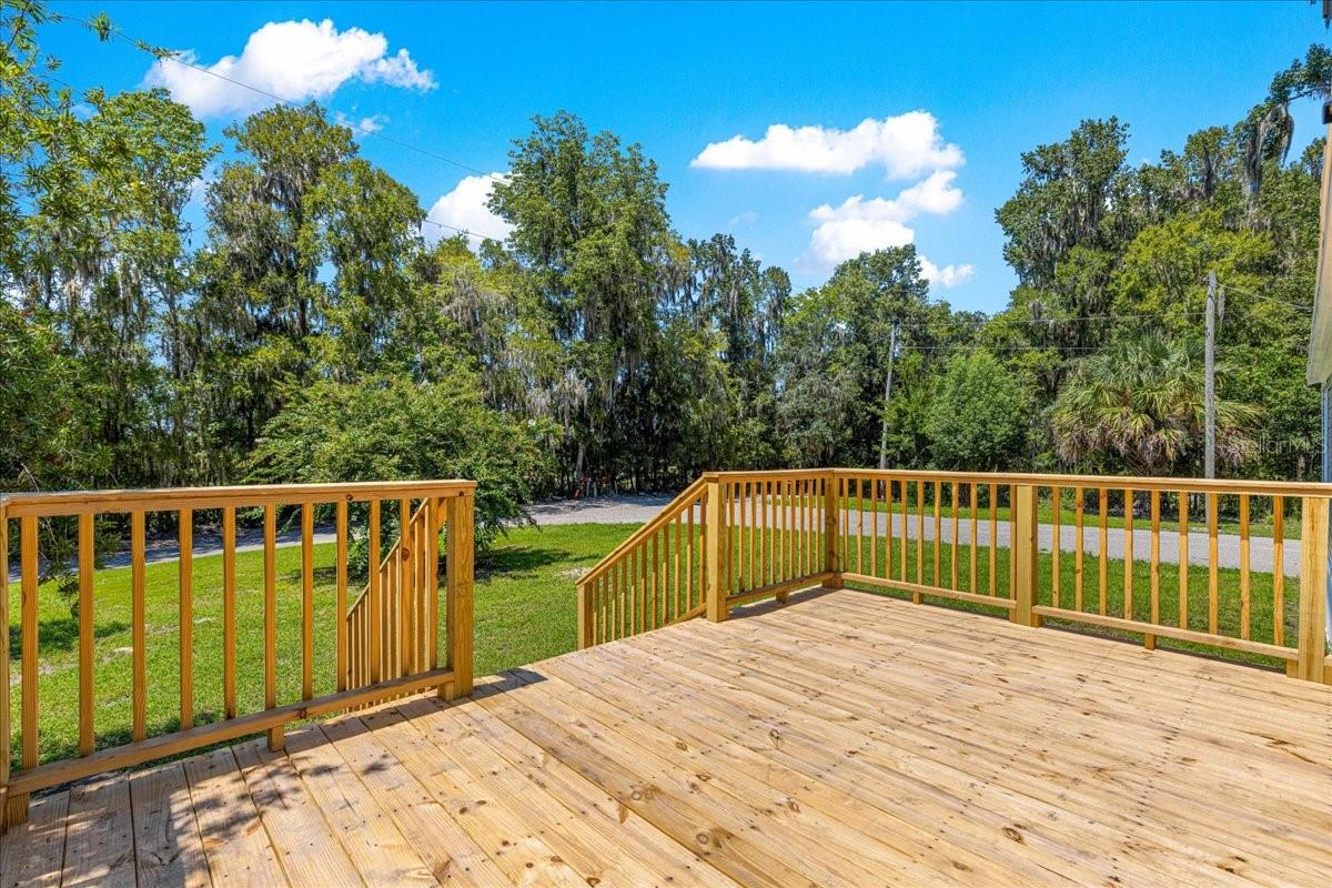 NEIGHBORHOOD 9400 - 17/22 & 17/23 W OF HWY 441 - Residential