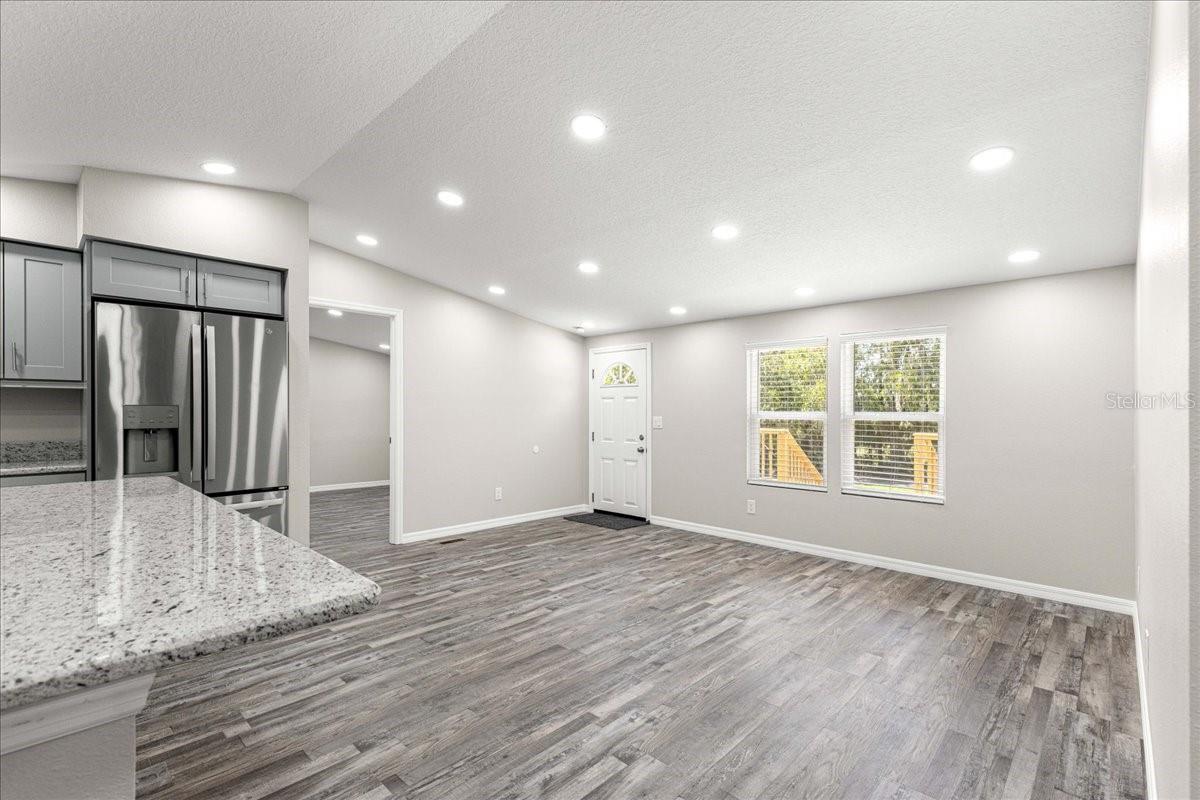 NEIGHBORHOOD 9400 - 17/22 & 17/23 W OF HWY 441 - Residential