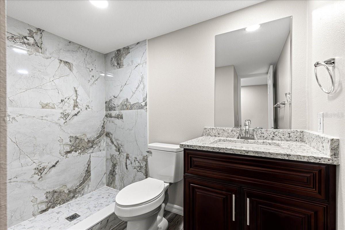 NEIGHBORHOOD 9400 - 17/22 & 17/23 W OF HWY 441 - Residential