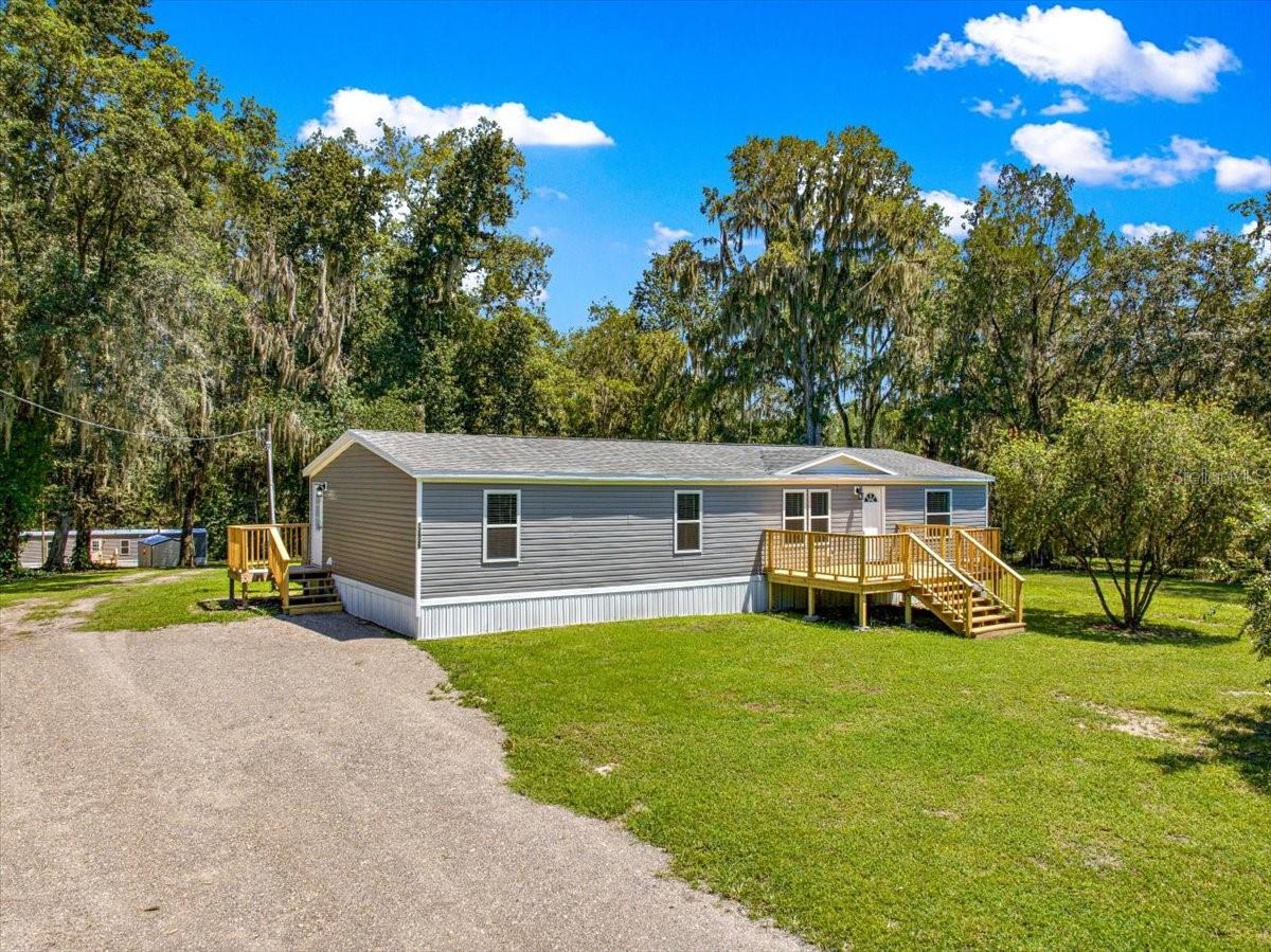 NEIGHBORHOOD 9400 - 17/22 & 17/23 W OF HWY 441 - Residential