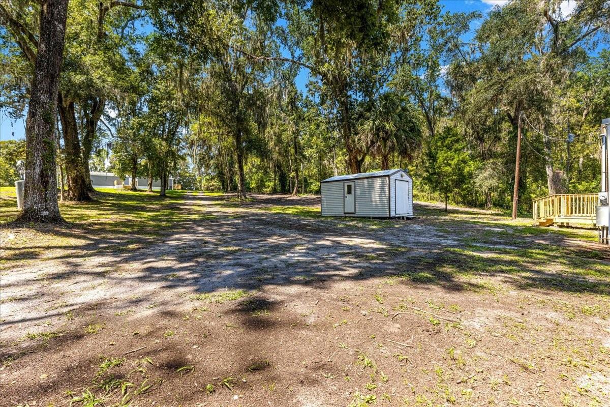 NEIGHBORHOOD 9400 - 17/22 & 17/23 W OF HWY 441 - Residential