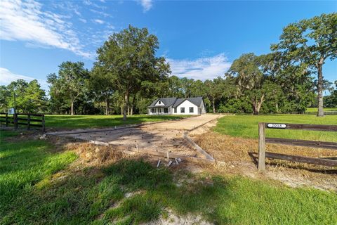 Tiny photo for 6634 SE 22nd Avenue, Ocala, FL 34480 (MLS # OM704720)
