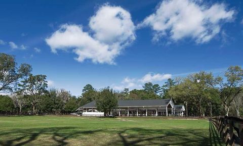 Tiny photo for 6634 SE 22nd Avenue, Ocala, FL 34480 (MLS # OM704720)