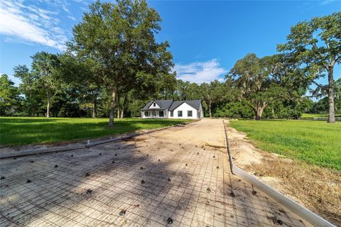 Tiny photo for 6634 SE 22nd Avenue, Ocala, FL 34480 (MLS # OM704720)