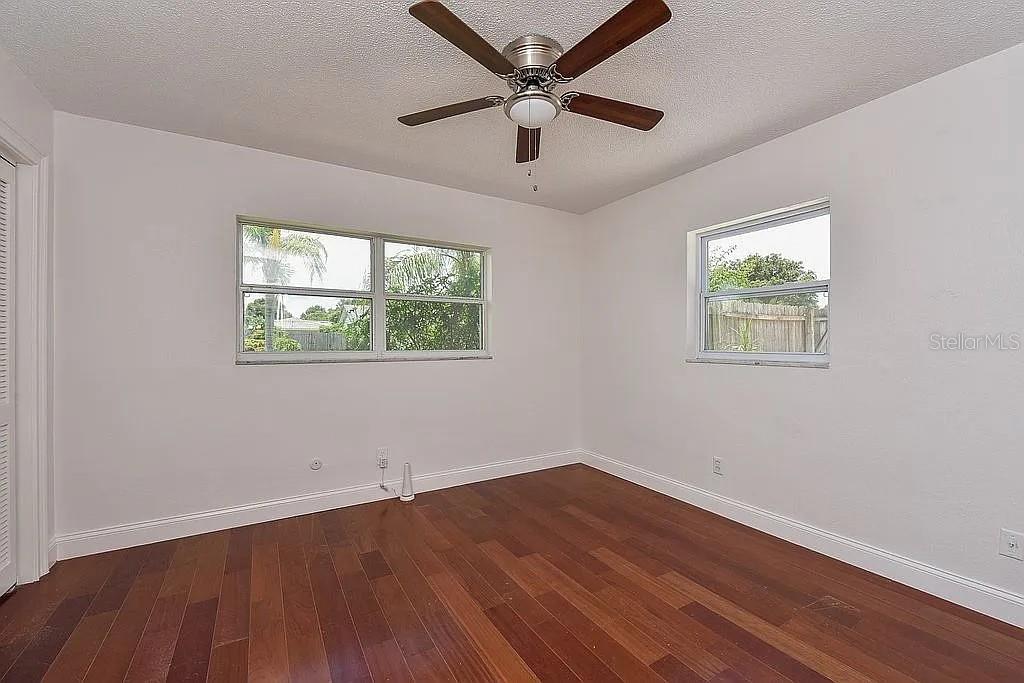 SOUTH GATE - Residential Lease