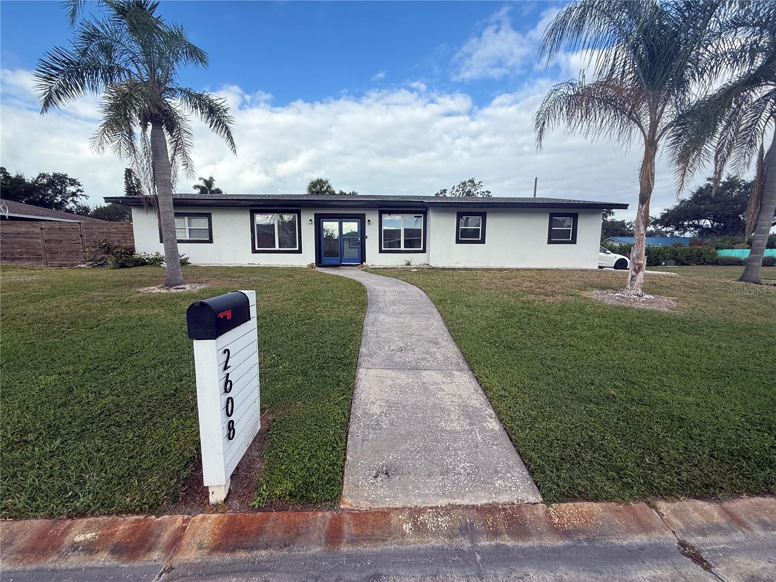 SOUTH GATE - Residential Lease