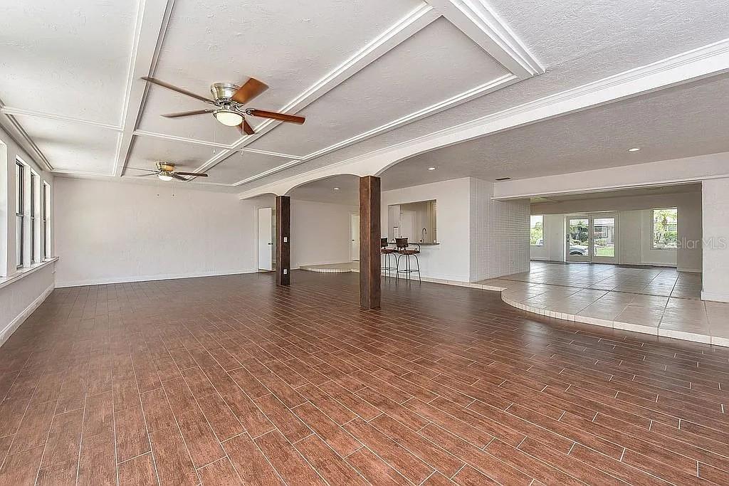 SOUTH GATE - Residential Lease