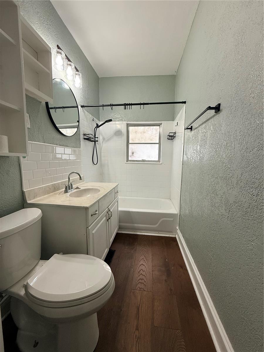 PHIPPENS BLKS 129-130 & 135-136 DELAND - Residential Lease