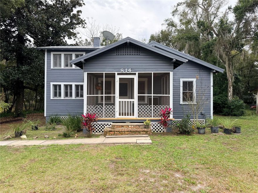 Lovely three bedroom one bath historic home near Stetson University and downtown DeLand. Home sits on an oversized lot, with a screened in front porch. The home has been updated but still has historic touches throughout. Easy access to I-4.