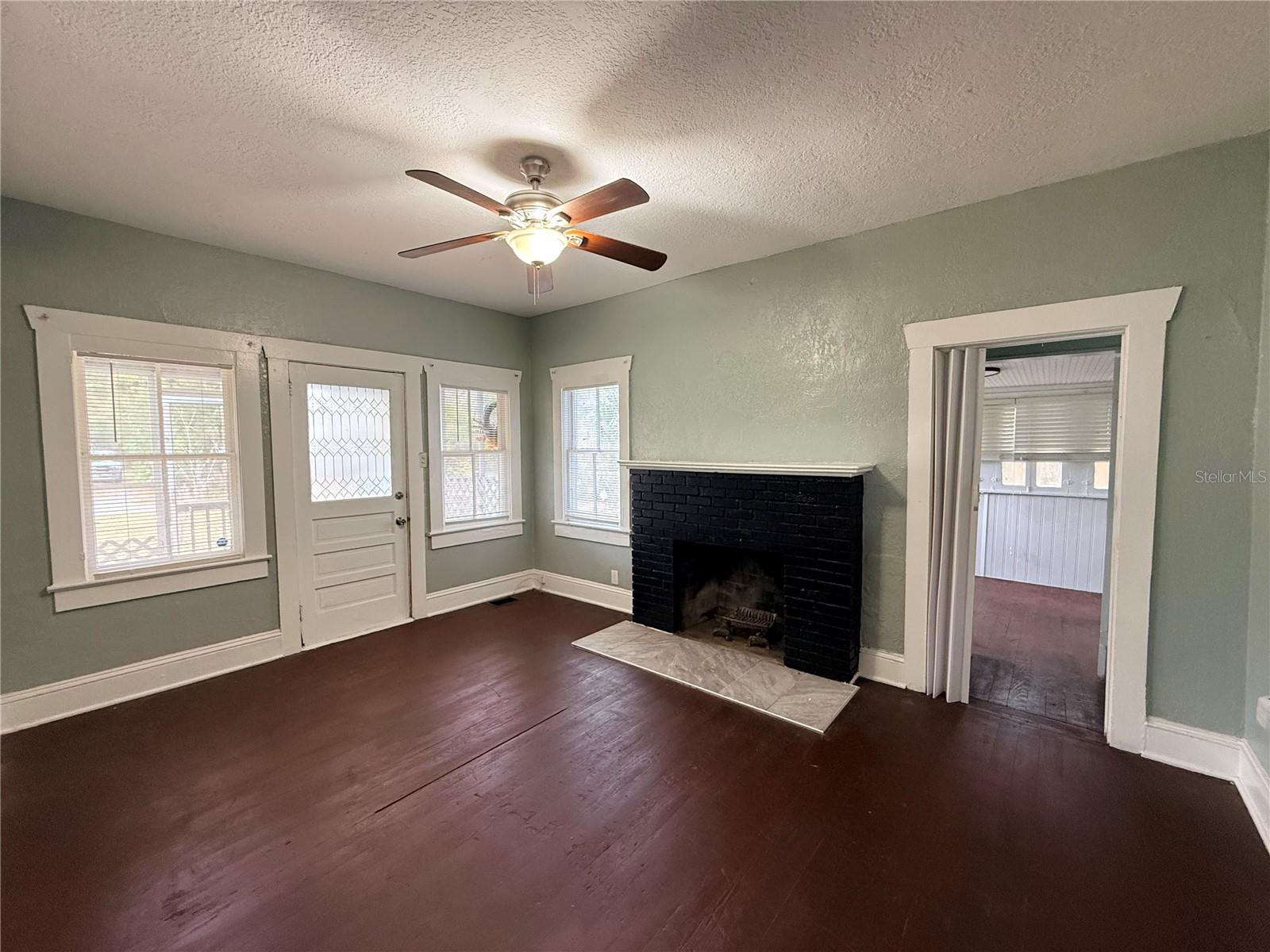 PHIPPENS BLKS 129-130 & 135-136 DELAND - Residential Lease