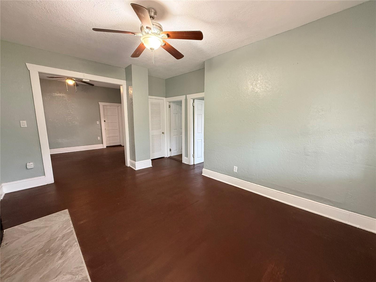 PHIPPENS BLKS 129-130 & 135-136 DELAND - Residential Lease