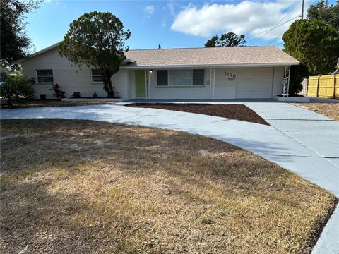 Photo of 1700 63rd St N, St Petersburg, FL 33710 (MLS # TB8450892)