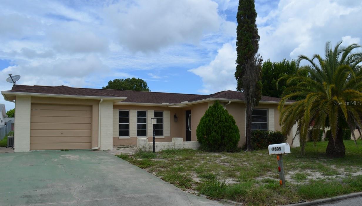 This Recently Updated 3 Bed/2.5 Bath Home Will Not Last Long!!
*Open Front Porch
*Neutral Grey Interior Paint Throughout
*Brand NEW Flooring in Living/Dining/Kitchen
*Spacious Living Room
*Separate Dining Room
*Updated Kitchen features Wood Cabinets, Granite Counters, Tile Backsplash, & All Appliances
*Master Bedroom offers Private Bathroom that has been Updated with Modern Dual Above-Counter Sinks, & Stand-up Shower
*Bathroom 2 has been Updated with Granite Counters and Tiled Shower
*Spacious Bedrooms
-2nd guest bedroom has a large walk in closet
-3rd back guest bedroom has access to back porch
*Large, enclosed porch with Ceiling Fan
*Inside Laundry Room with Washer/Dryer Hookups
*1 Car Garage
*Brand NEW hot water heater
*NEW windows will be installed in the mid of September!!