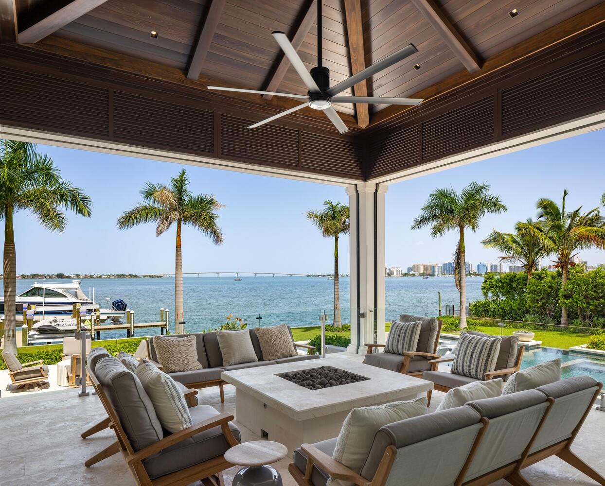 HARBOR ACRES - Residential