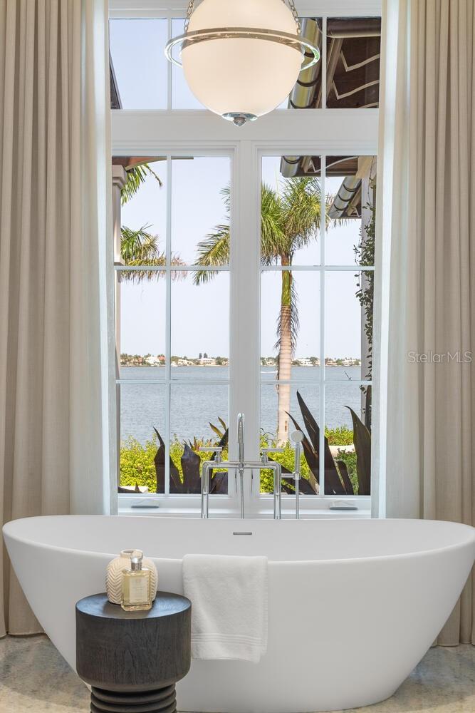 HARBOR ACRES - Residential