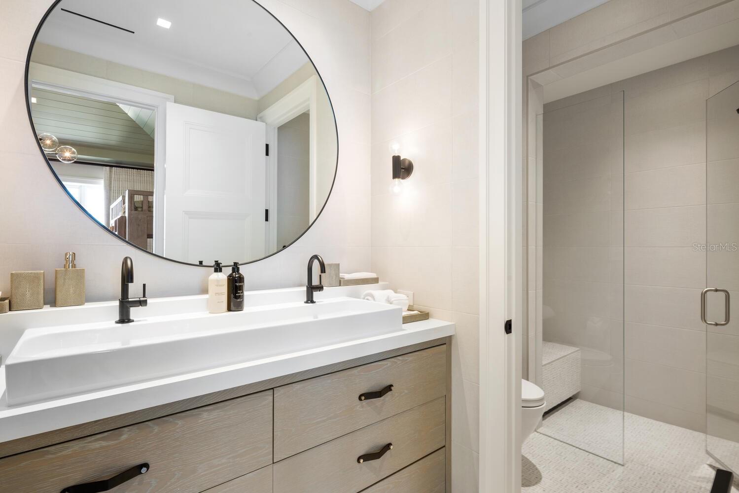 HARBOR ACRES - Residential