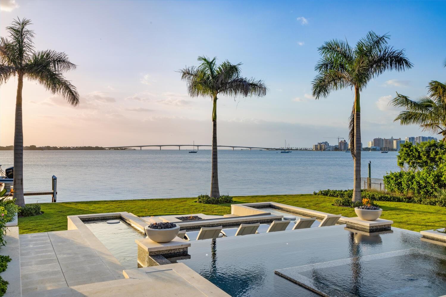 HARBOR ACRES - Residential