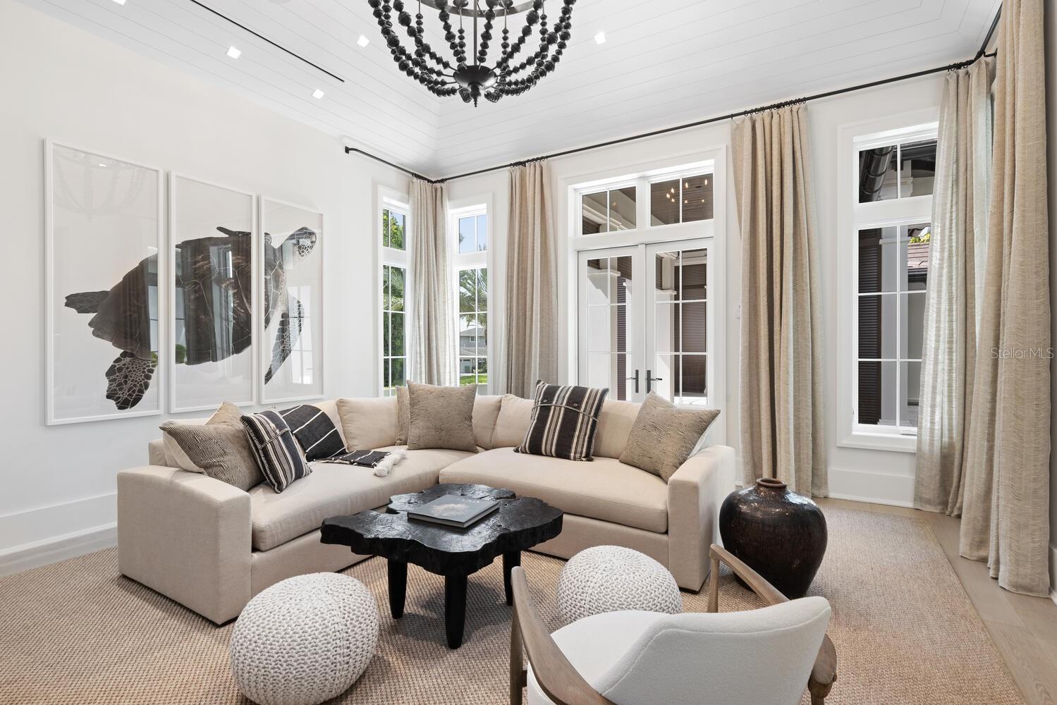 HARBOR ACRES - Residential