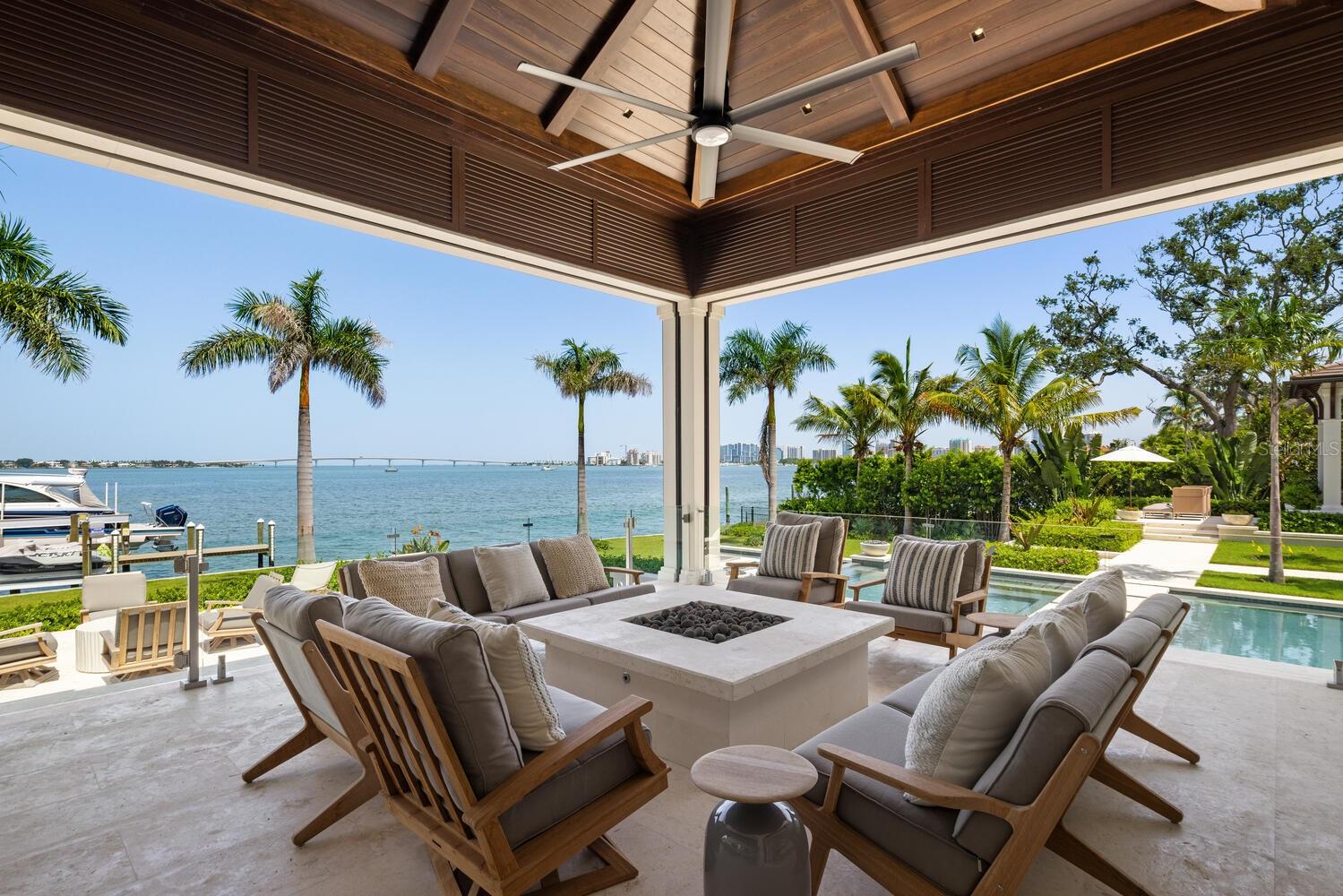 HARBOR ACRES - Residential