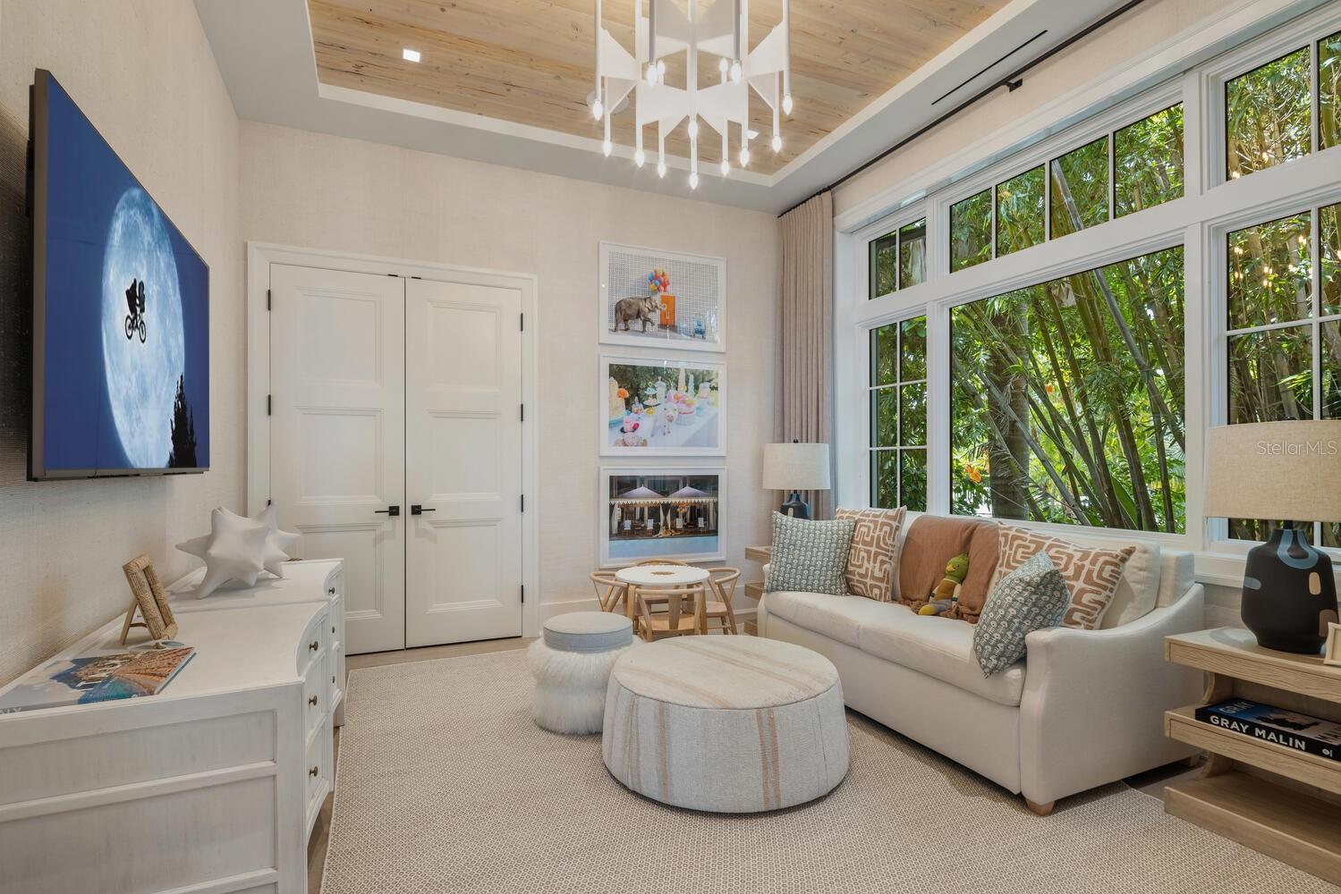 HARBOR ACRES - Residential
