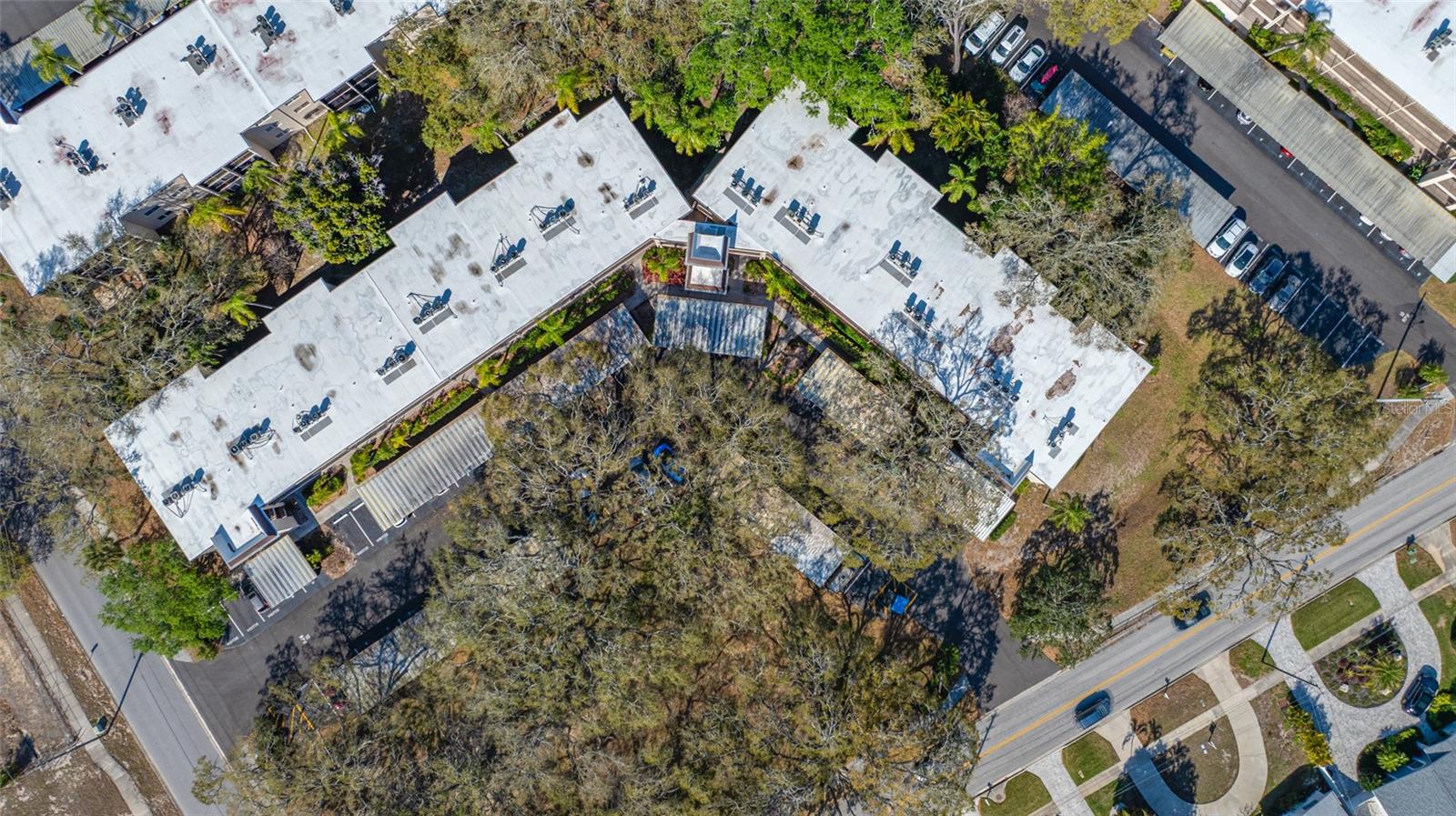 820 VIRGINIA STREET 206