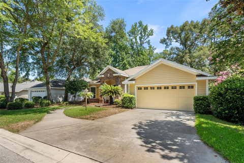 Photo of 8424 SW 8th Place, Gainesville, FL 32607 (MLS # GC541415)