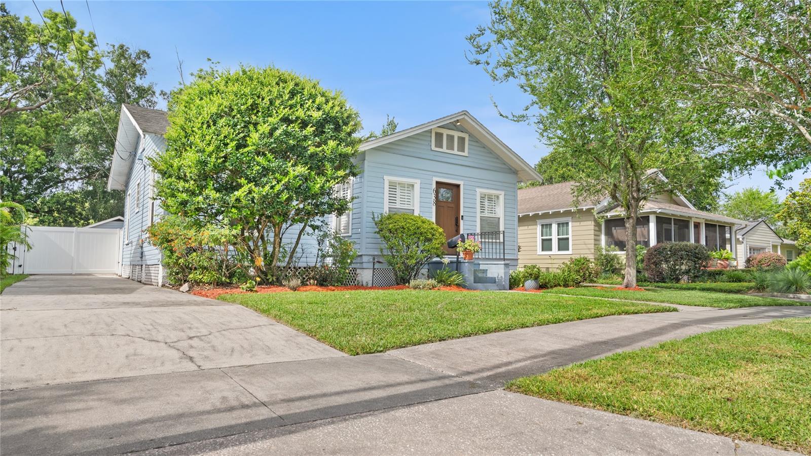 638 CLAYTON STREET