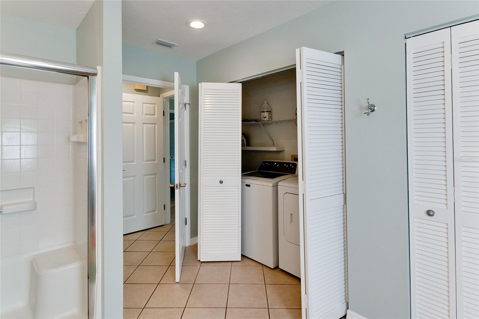 SHORE ACRES FIRST ADD - Residential