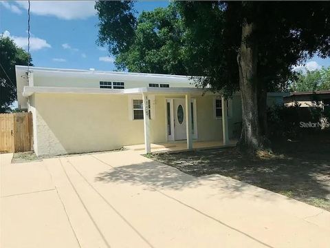 A home in SAFETY HARBOR