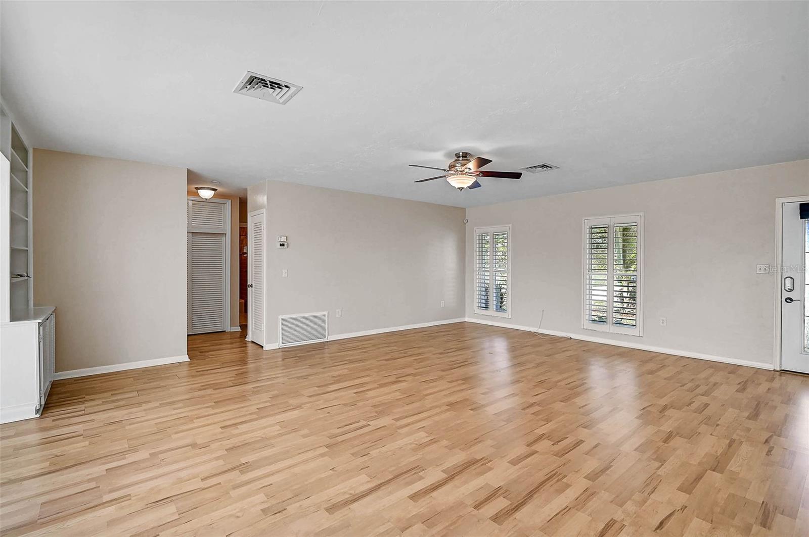 149 SMALL STREET SE