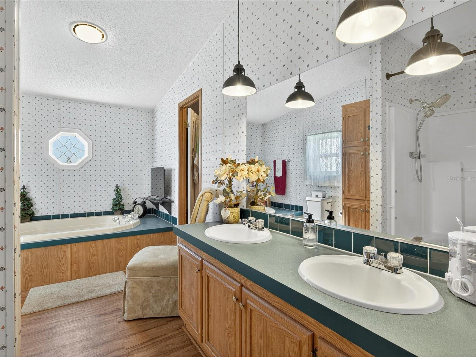 GLOUSER ZACK K PROP - Residential