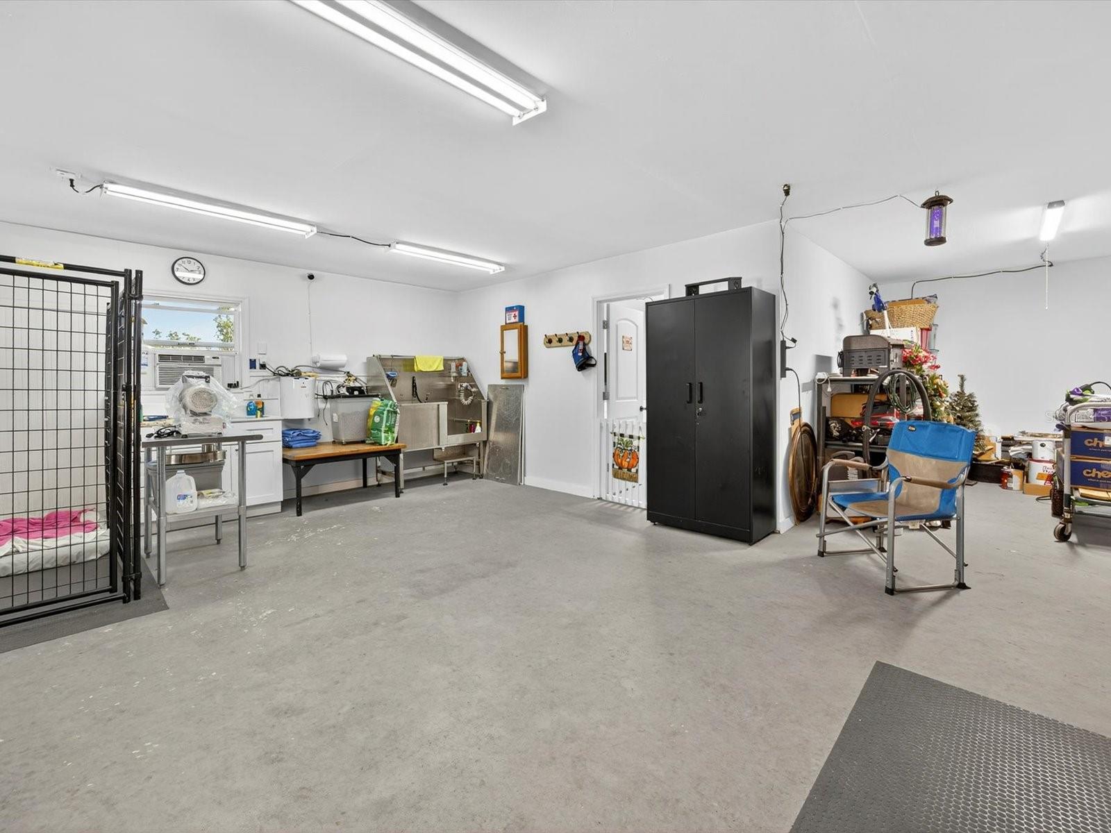 GLOUSER ZACK K PROP - Residential