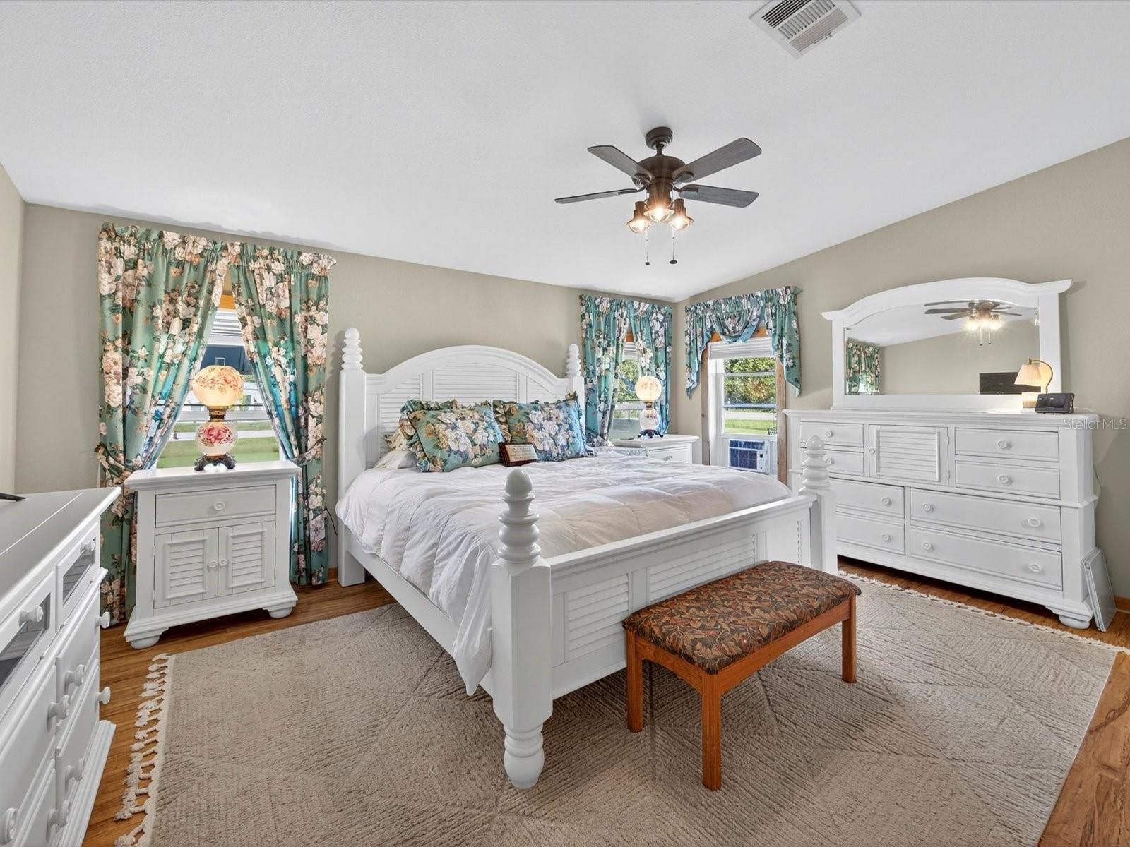 GLOUSER ZACK K PROP - Residential