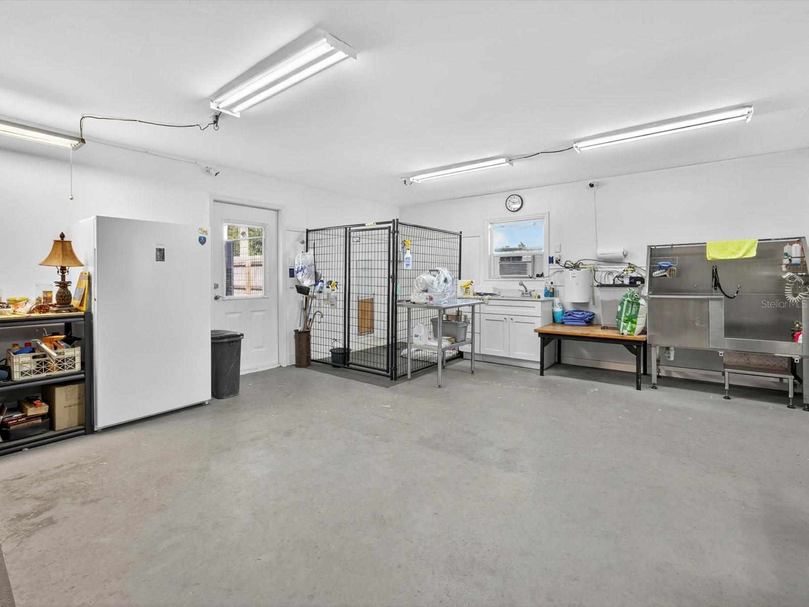 GLOUSER ZACK K PROP - Residential