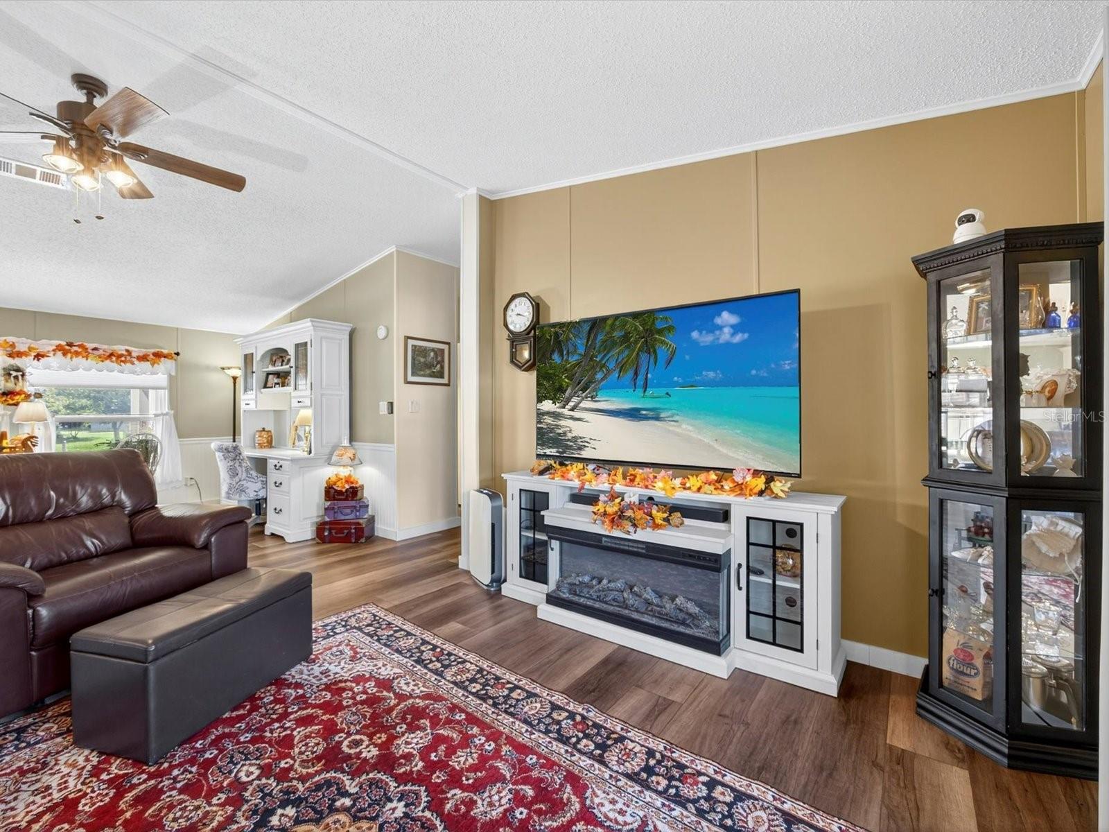 GLOUSER ZACK K PROP - Residential