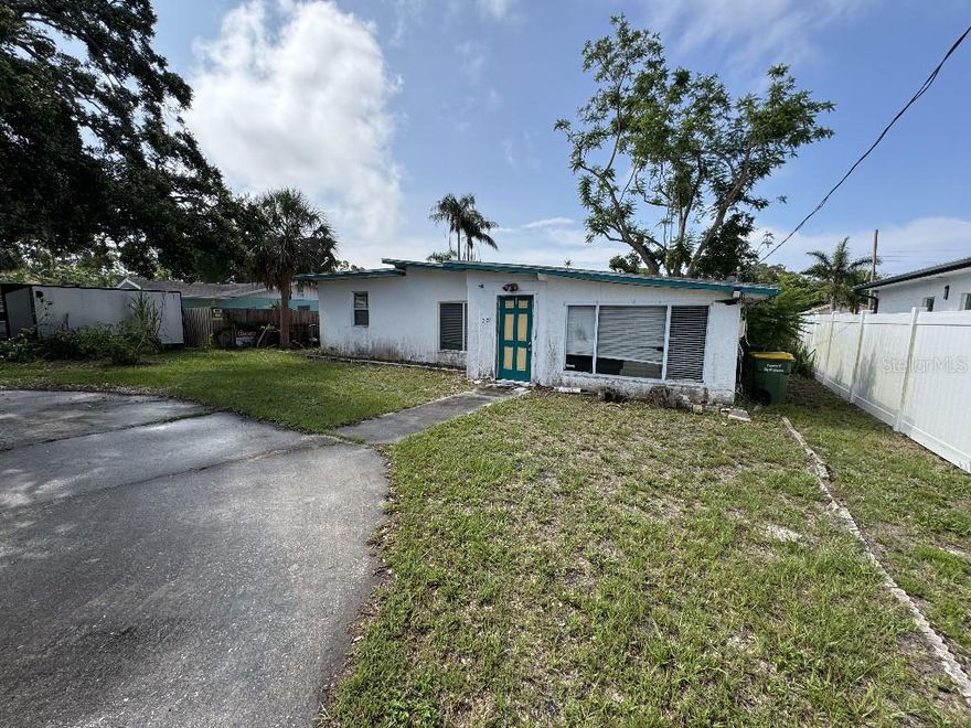 Located just minutes from vibrant Downtown Sarasota and steps from the Legacy Trail, this 9,450 sq ft lot (70' x 135') is a rare find in one of Sarasota's fastest-growing neighborhoods. With ample room for a sprawling single-level or multi-story luxury pool home, this property is ideal for investors, builders, or savvy buyers looking to create their dream home.

The property currently features a single-family residence and detached garage/shed. While the existing home is livable with repairs, the real value is in the land and its redevelopment potential. New construction homes—many selling for well over $1 million—are transforming this area into a premier residential enclave.

Location! Just blocks from a dog park, playground, skatepark, and running trails, blocks to the Legacy Hike/Bike Trail, Minutes to Downtown Sarasota's dining, music, nightlife, Farmer's Market. Close to Sarasota Memorial Hospital and Southside Village. Short drive to beaches Lido Key, Siesta Key Beach, Longboat Key, and Anna Maria Island. 5 miles to SRQ Airport. Short drive to premium shopping and restaraunts in University Town Center Mall.

Whether you're planning a luxury custom build to sell or hold, this central location offers unbeatable lifestyle access and long-term growth potential. Cash sale preferred, but rehab/construction financing may be an option.