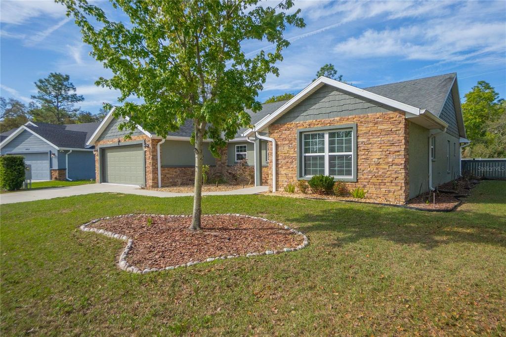 Photo of 5466 W Tortuga Loop, Lecanto, FL 34461 (MLS # OM724185)