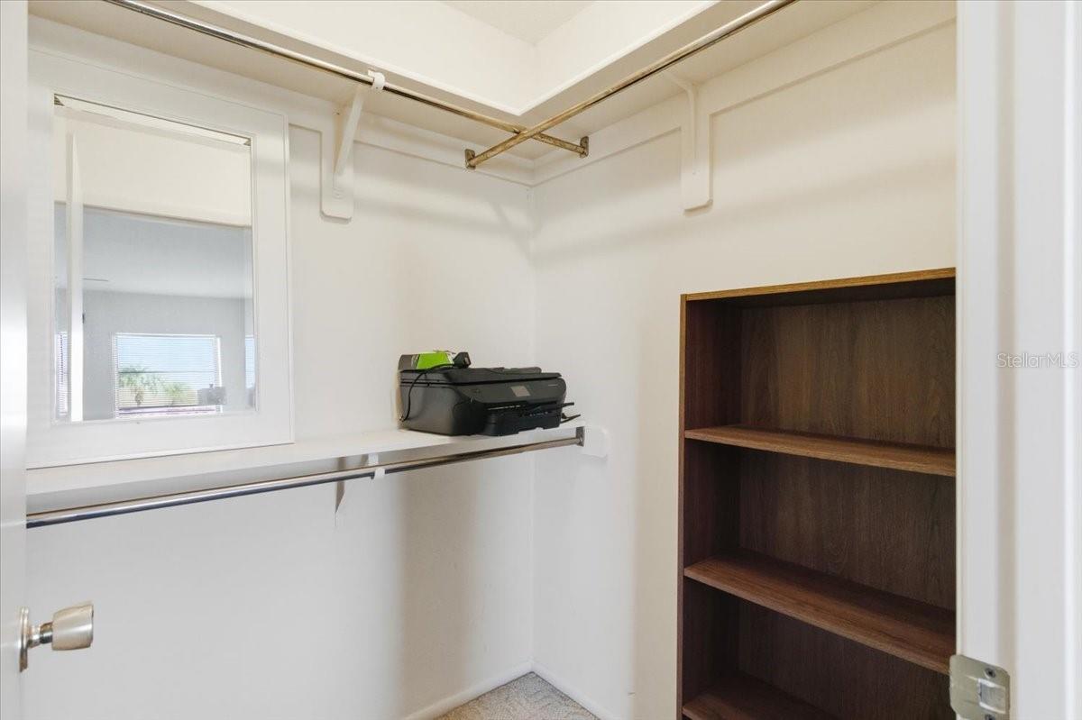 VIVIENDA WEST - Residential