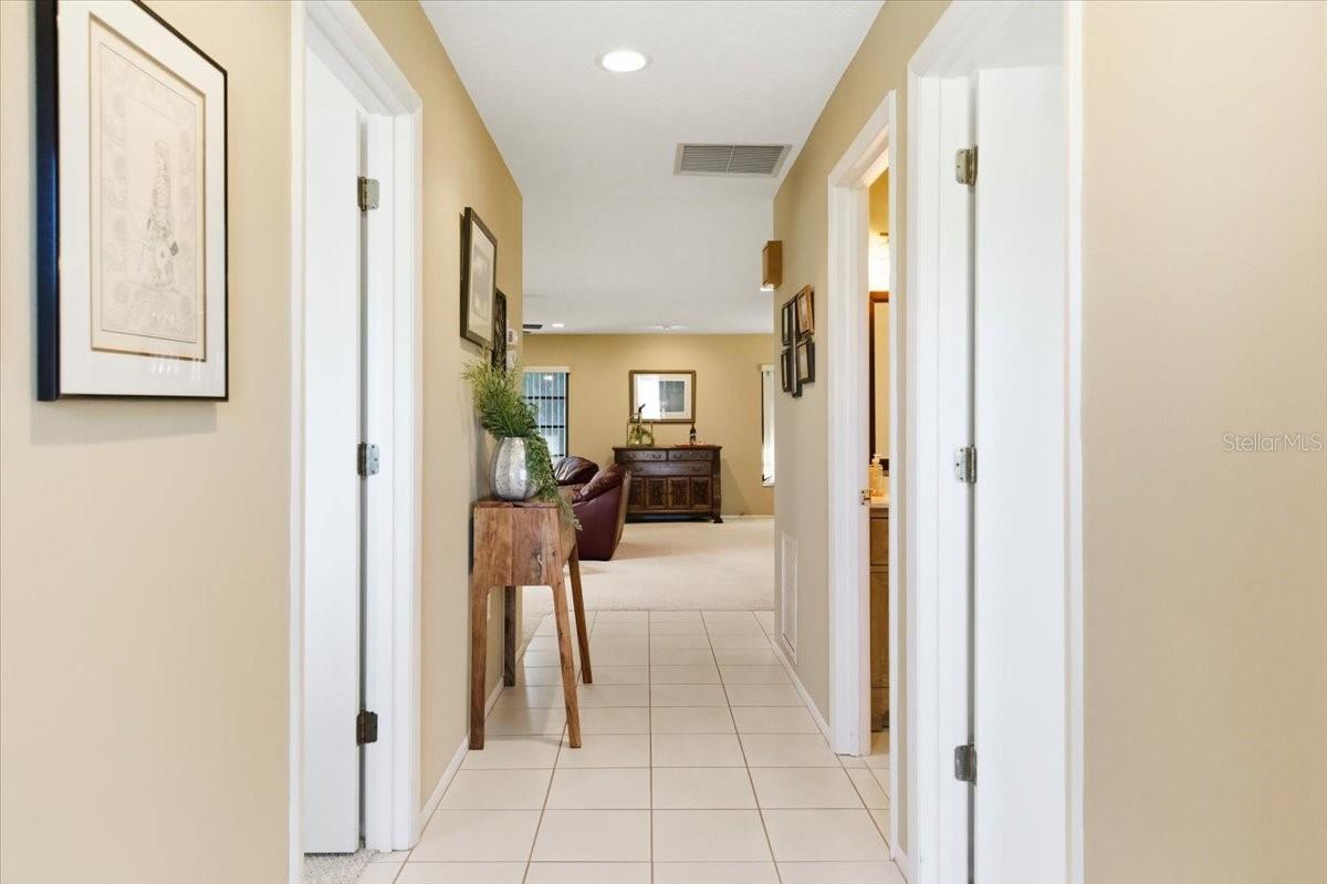 VIVIENDA WEST - Residential