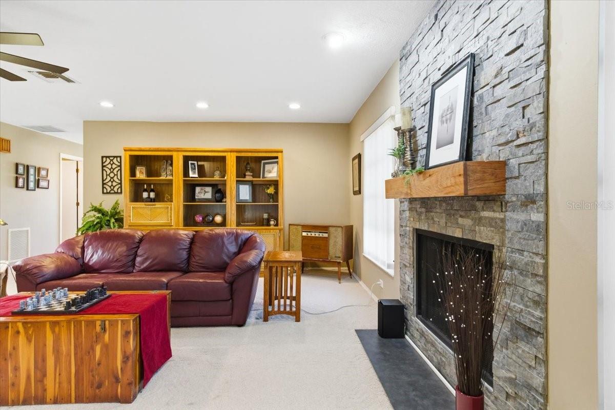 VIVIENDA WEST - Residential