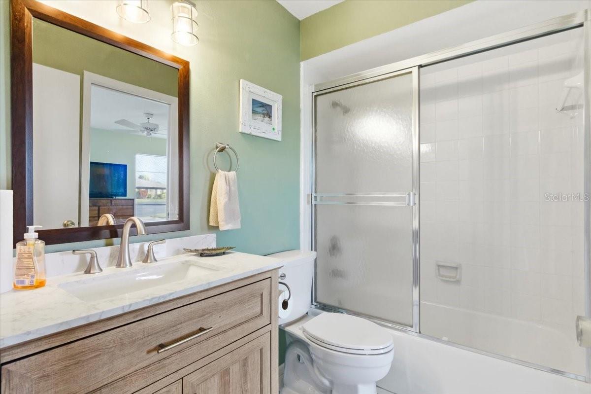 VIVIENDA WEST - Residential