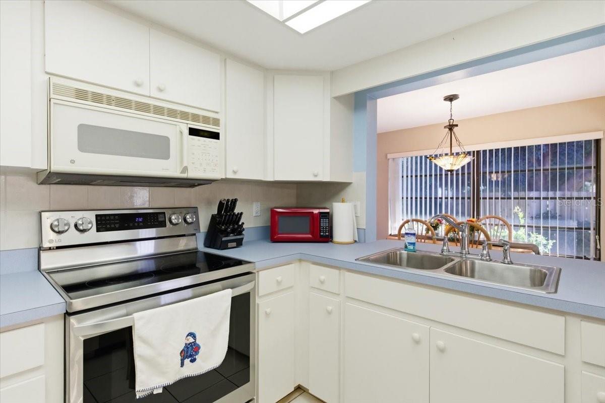 VIVIENDA WEST - Residential