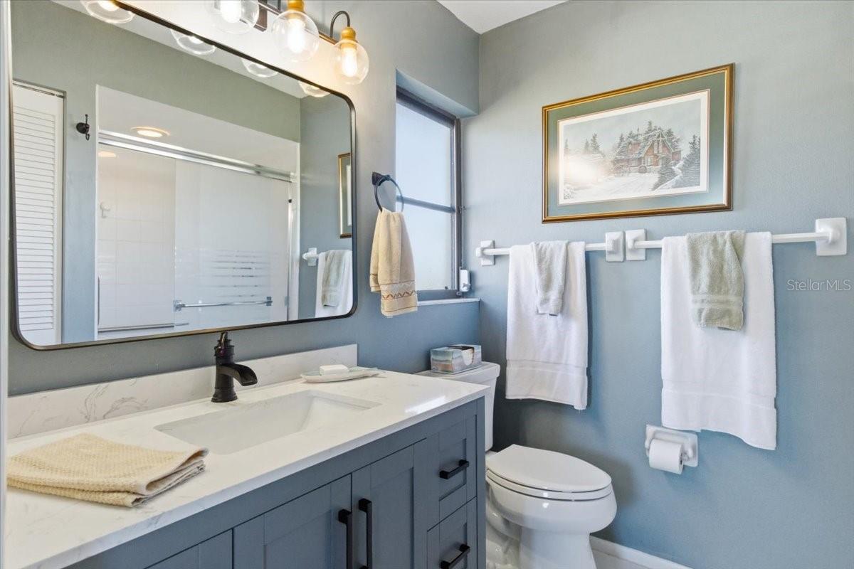 VIVIENDA WEST - Residential