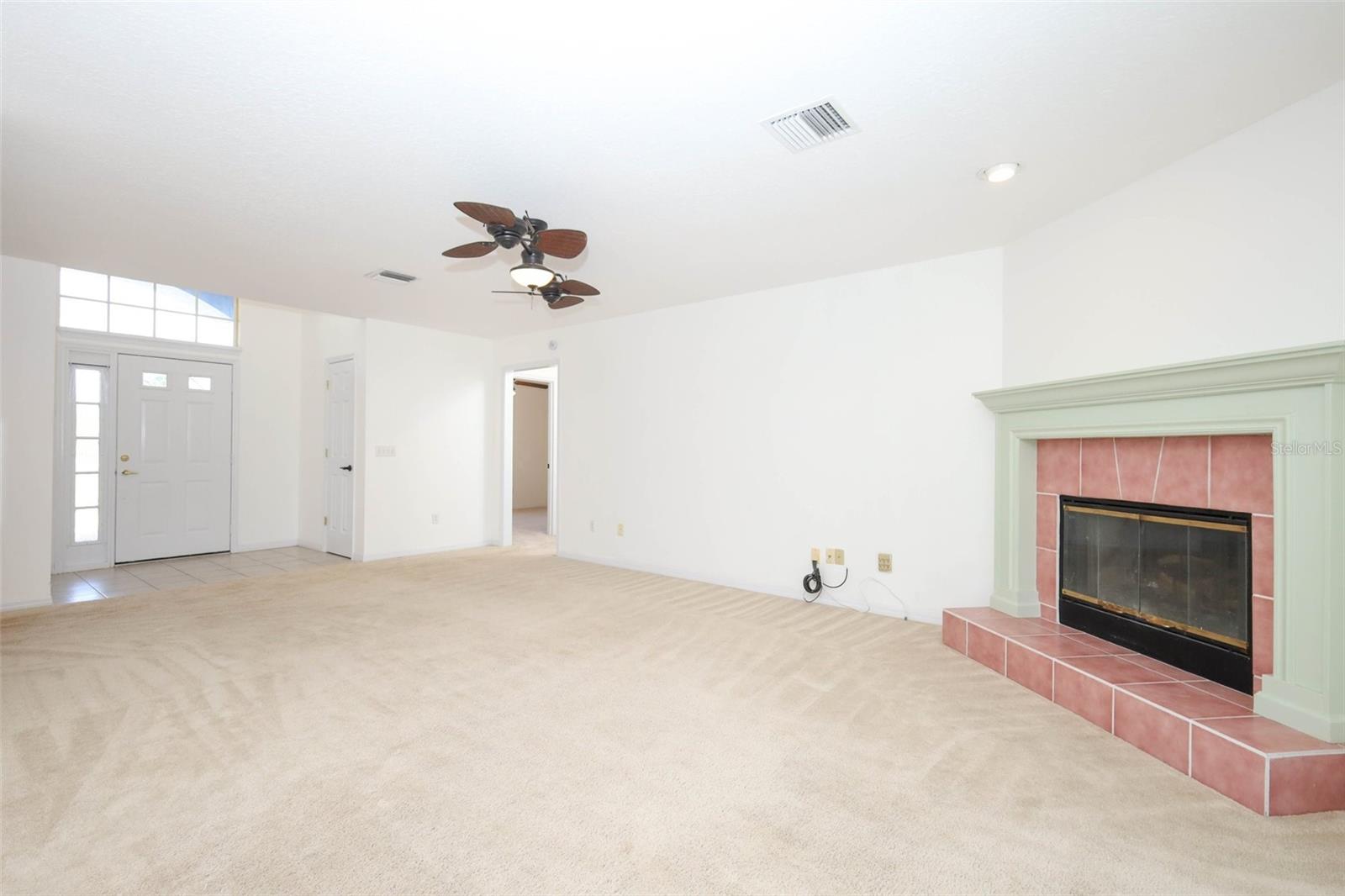 DELTONA LAKES UNIT 17 - Residential