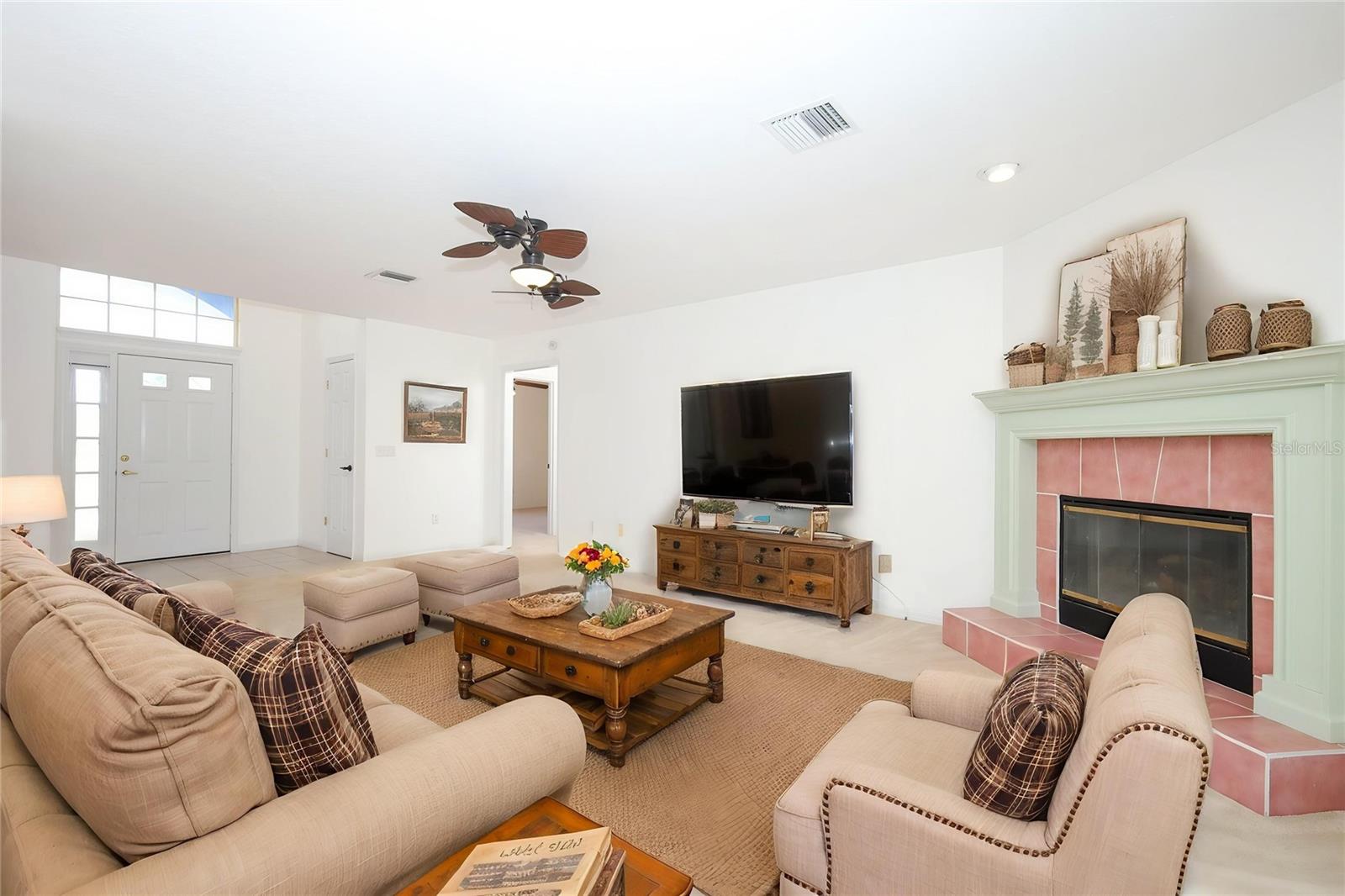 DELTONA LAKES UNIT 17 - Residential