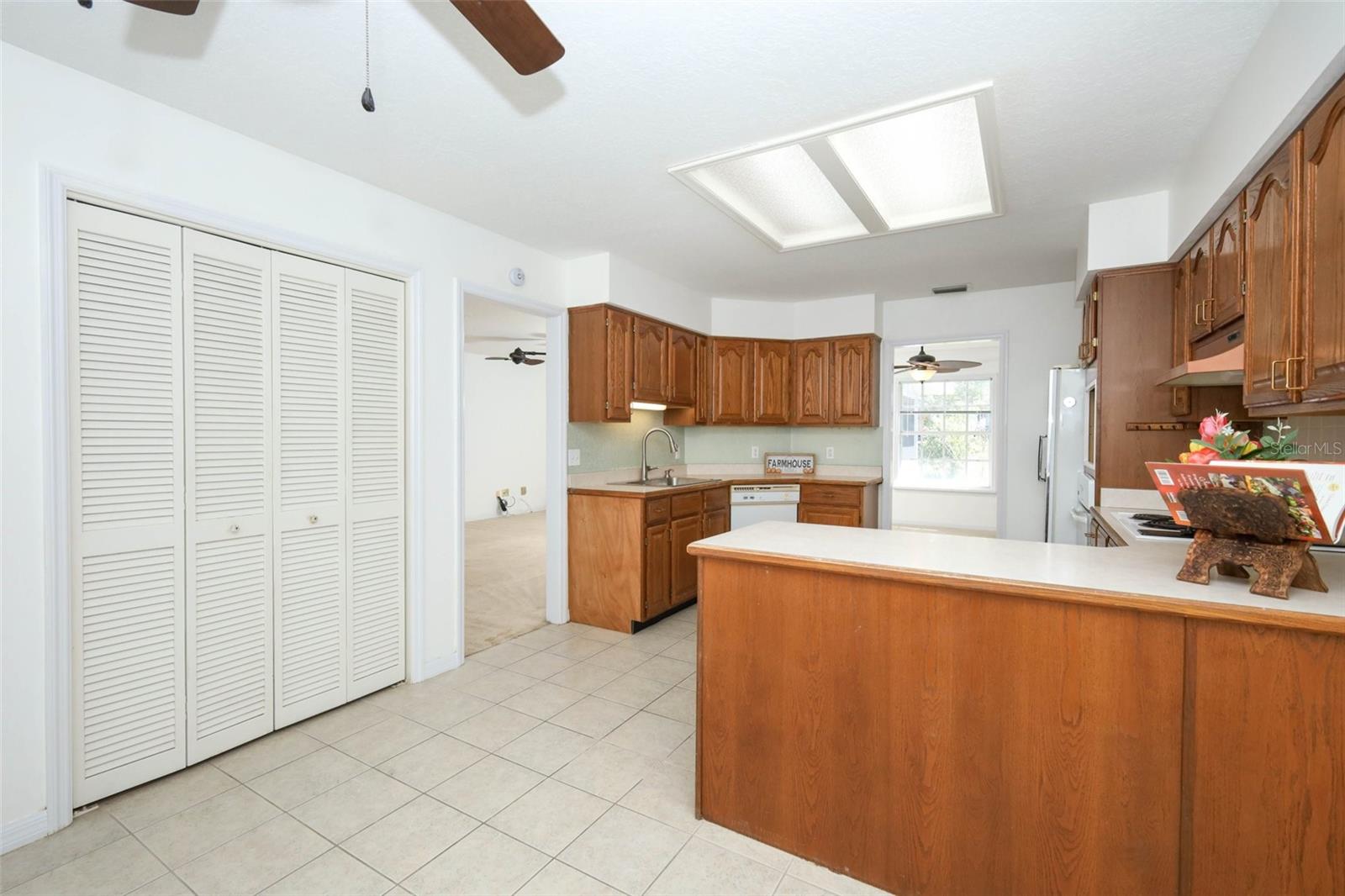 DELTONA LAKES UNIT 17 - Residential