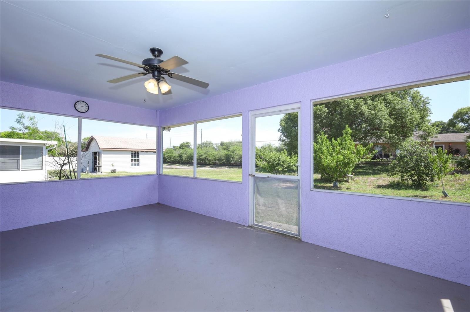 DELTONA LAKES UNIT 17 - Residential